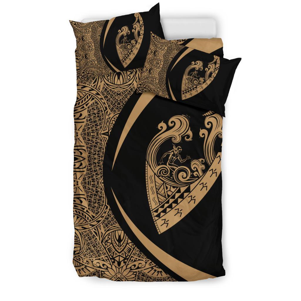Hawaiian Surfing Waves Fish Hook Polynesian Bedding Set - Circle Style Gold - Polynesian Pride