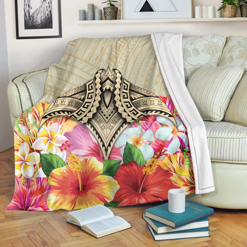 Hawaii Manta Ray Tropical Hibiscus Plumeria Polynesian Premium Blankets - AH White - Polynesian Pride