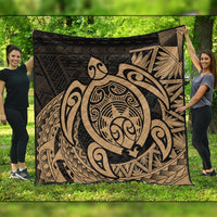 Hawaii Polynesian Turtle Premium Quilts - Gold - AH Black - Polynesian Pride