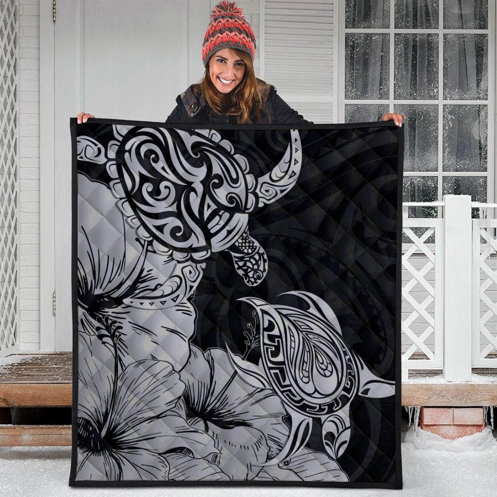 Hawaii Turtle Premium Quilts Polynesian Hibiscus Art Gray - AH - Polynesian Pride