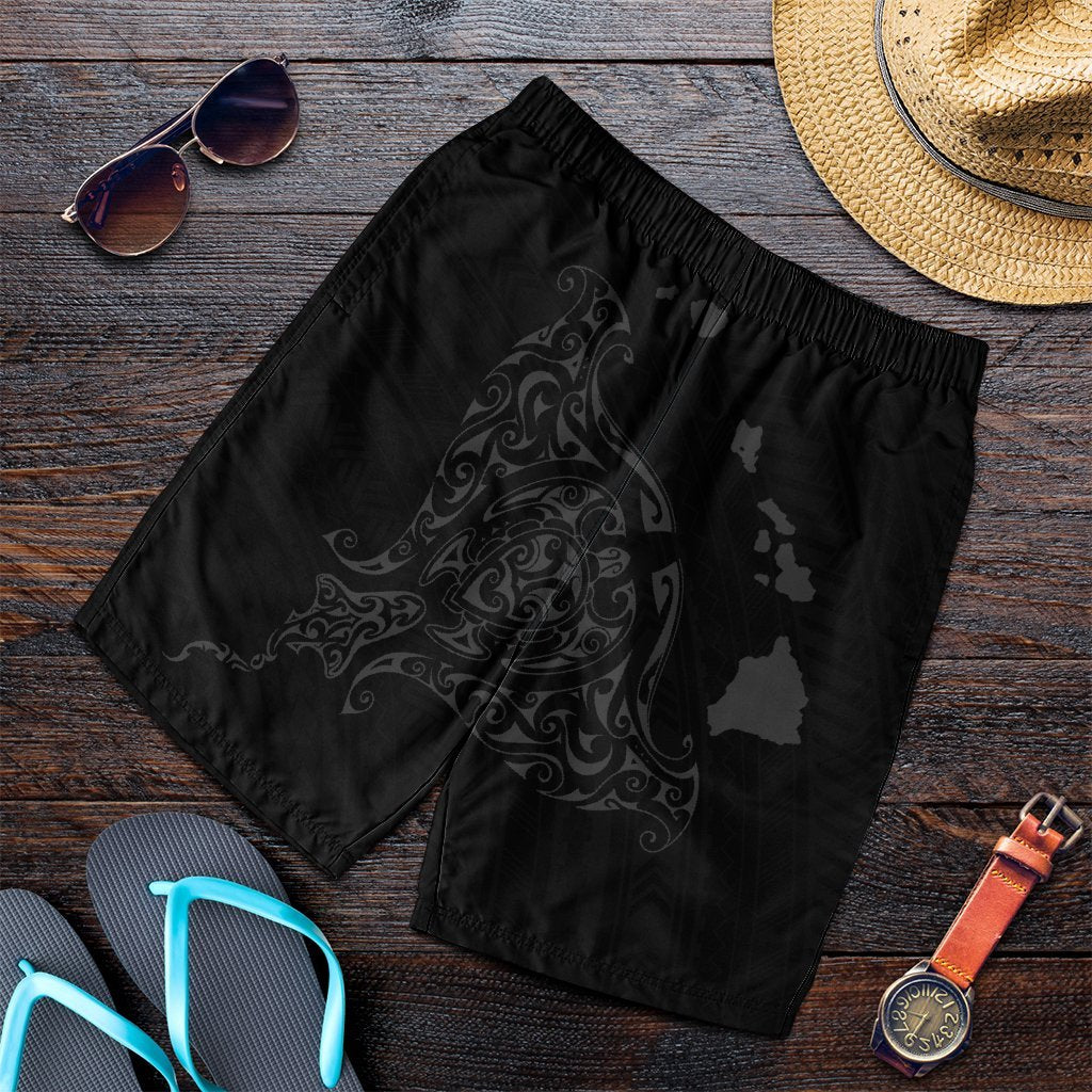 Hawaiian Map Manta Ray Gray Polynesian Men's Shorts - AH Art - Polynesian Pride