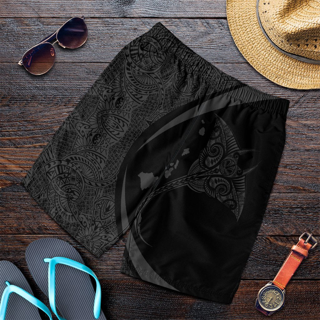 Hawaiian Map Manta Ray Polynesian Men's Shorts - Gray - Circle Style - AH Art - Polynesian Pride