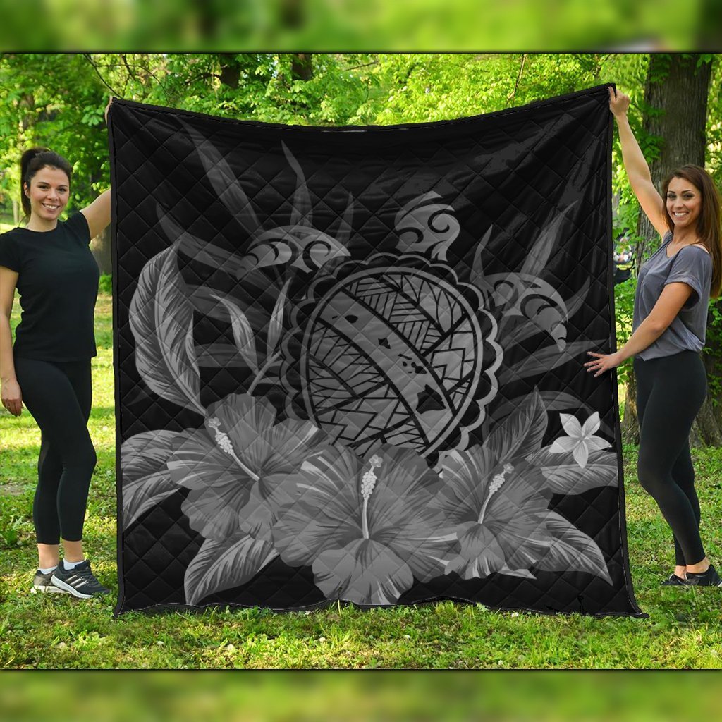 Hawaiian Map Turtle Hibiscus Polynesian Premium Quilts - White - AH Black - Polynesian Pride