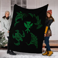 Polynesian Turtle Hammerhead Shark Ray Kanaka Hawaii Premium Blankets Circle Green - AH - Polynesian Pride