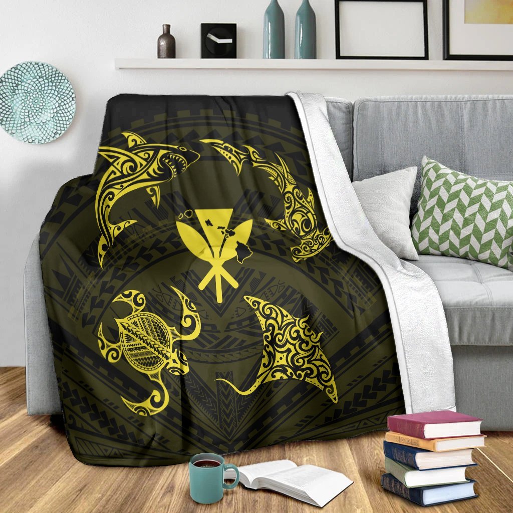 Polynesian Turtle Hammerhead Shark Ray Kanaka Hawaii Premium Blankets Circle Yellow - AH - Polynesian Pride