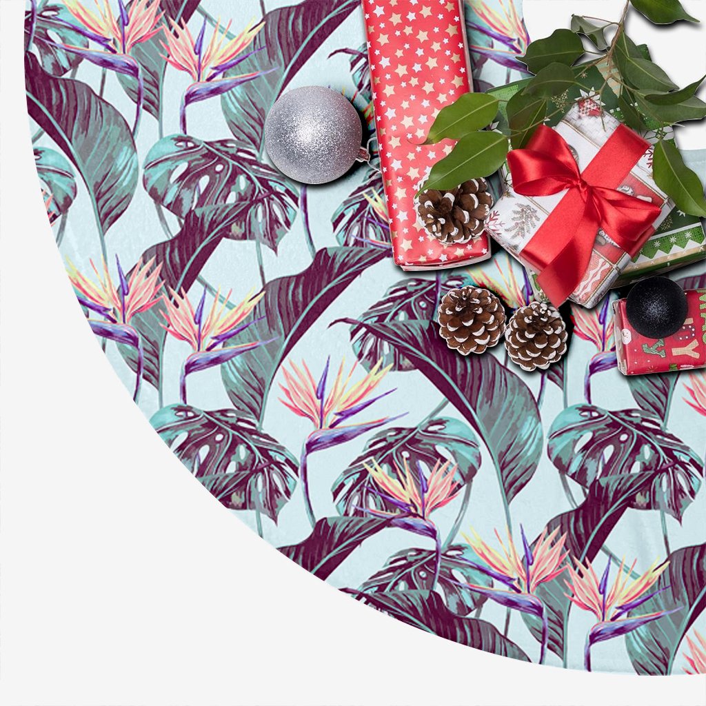 Tropical Monstera Leaf Tree Skirt - Polynesian Pride