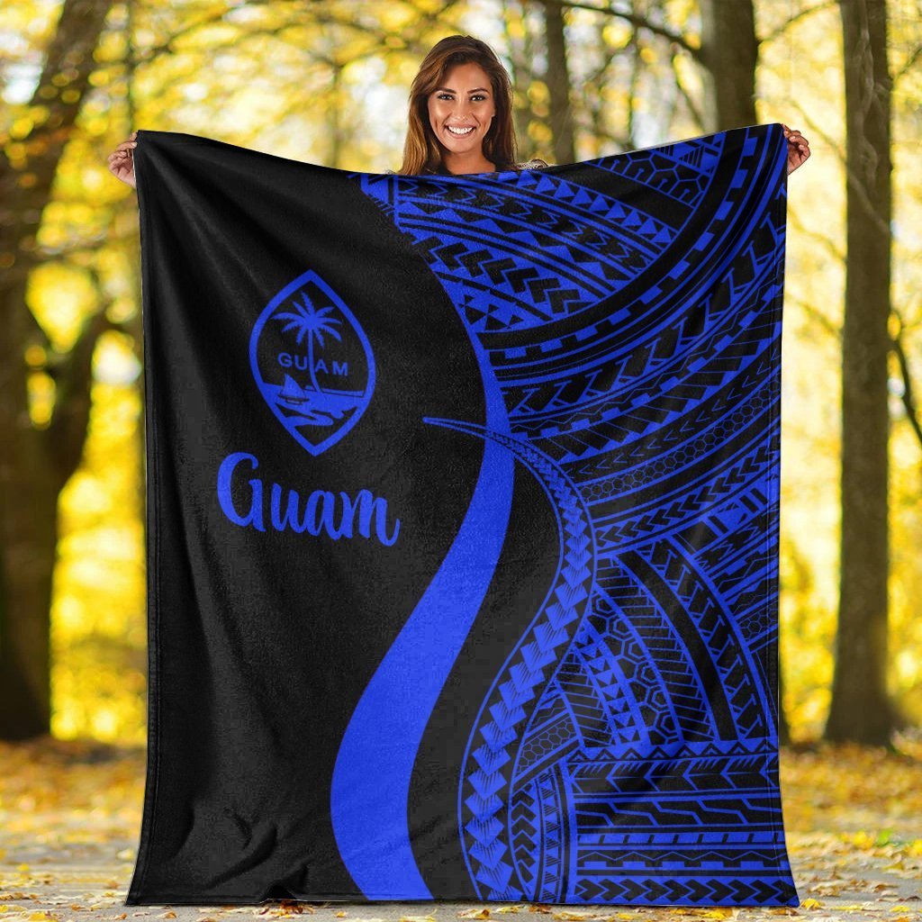 Guam Premium Blanket - Blue Polynesian Tentacle Tribal Pattern - Polynesian Pride