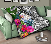 Marshall Islands Premium Quilt White - Turtle Plumeria Banana Leaf Crest - Polynesian Pride