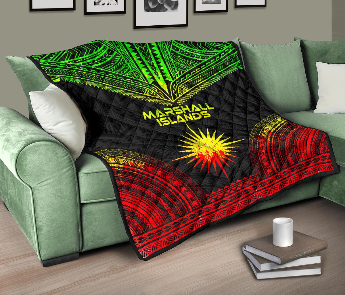 Marshall Islands Premium Quilt - Marshall Islands Flag Polynesian Chief Reggae Version - Polynesian Pride