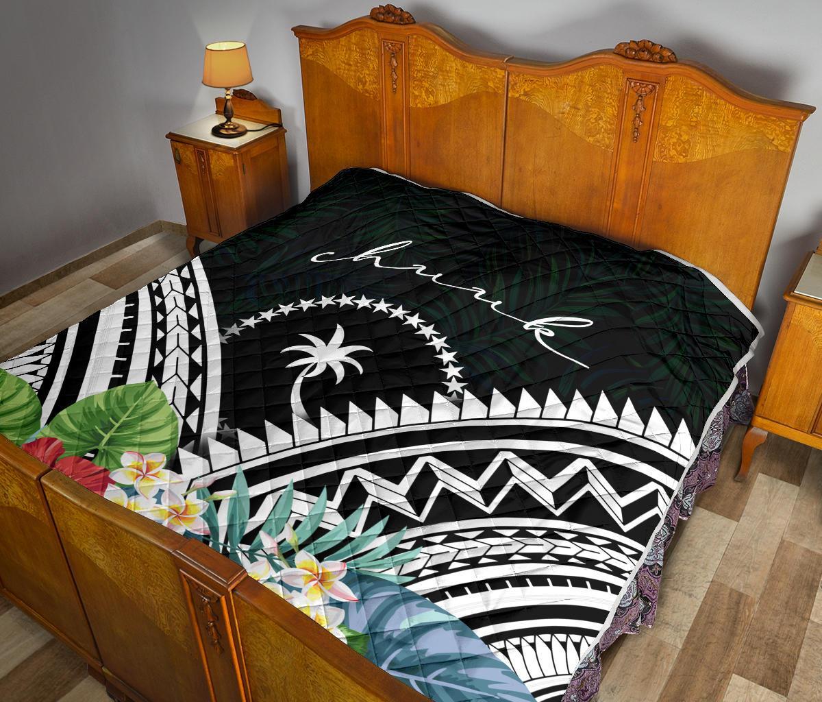 Chuuk Premium Quilt - Chuuk Coat of Arms & Polynesian Tropical Flowers White - Polynesian Pride