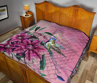 Hawaii Clematis Humming Bird Premium Quilt - Polynesian Pride