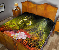 Vanuatu Premium Quilt - Humpback Whale with Tropical Flowers (Yellow) - Polynesian Pride