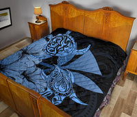 Hawaii Turtle Premium Quilt Polynesian Hibiscus Art Ver 2.0 Blue AH - Polynesian Pride