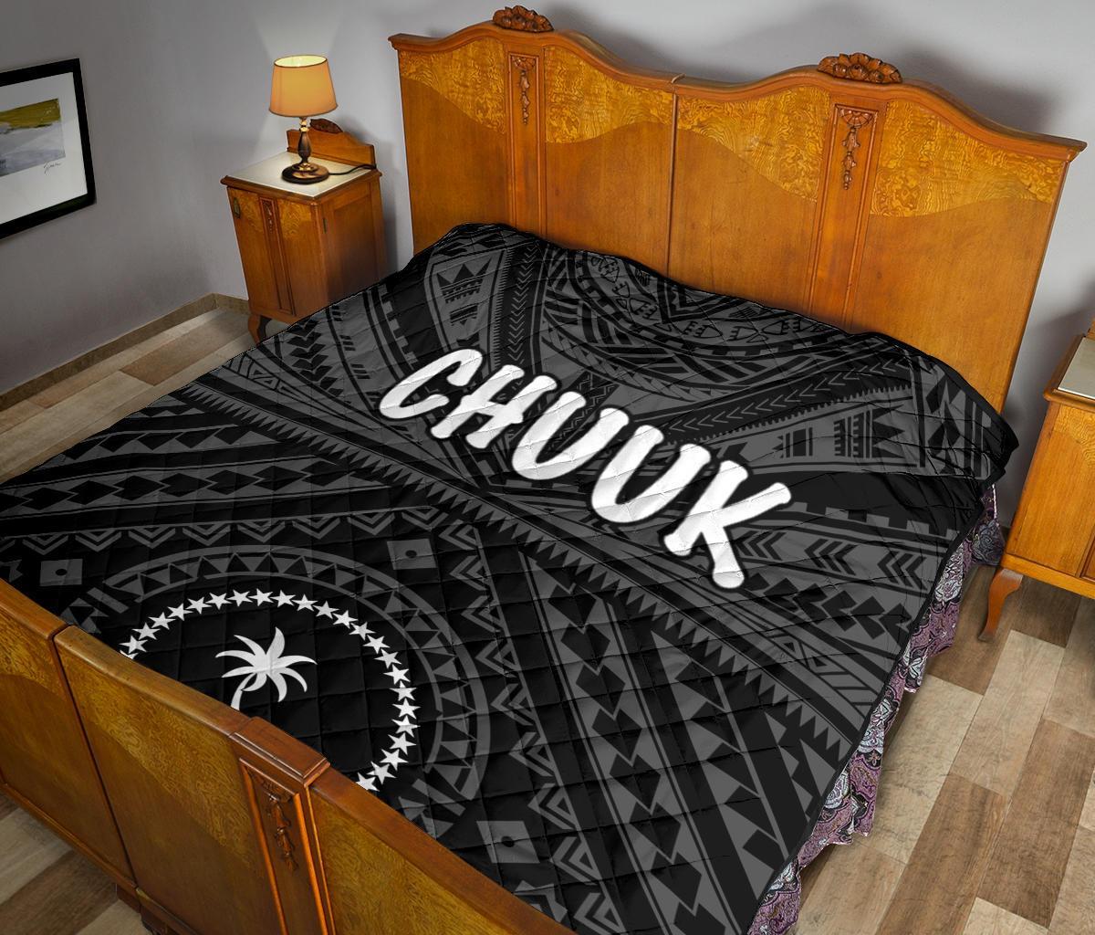 Chuuk Premium Quilt - Chuuk Seal With Polynesian Tattoo Style ( Black) - Polynesian Pride
