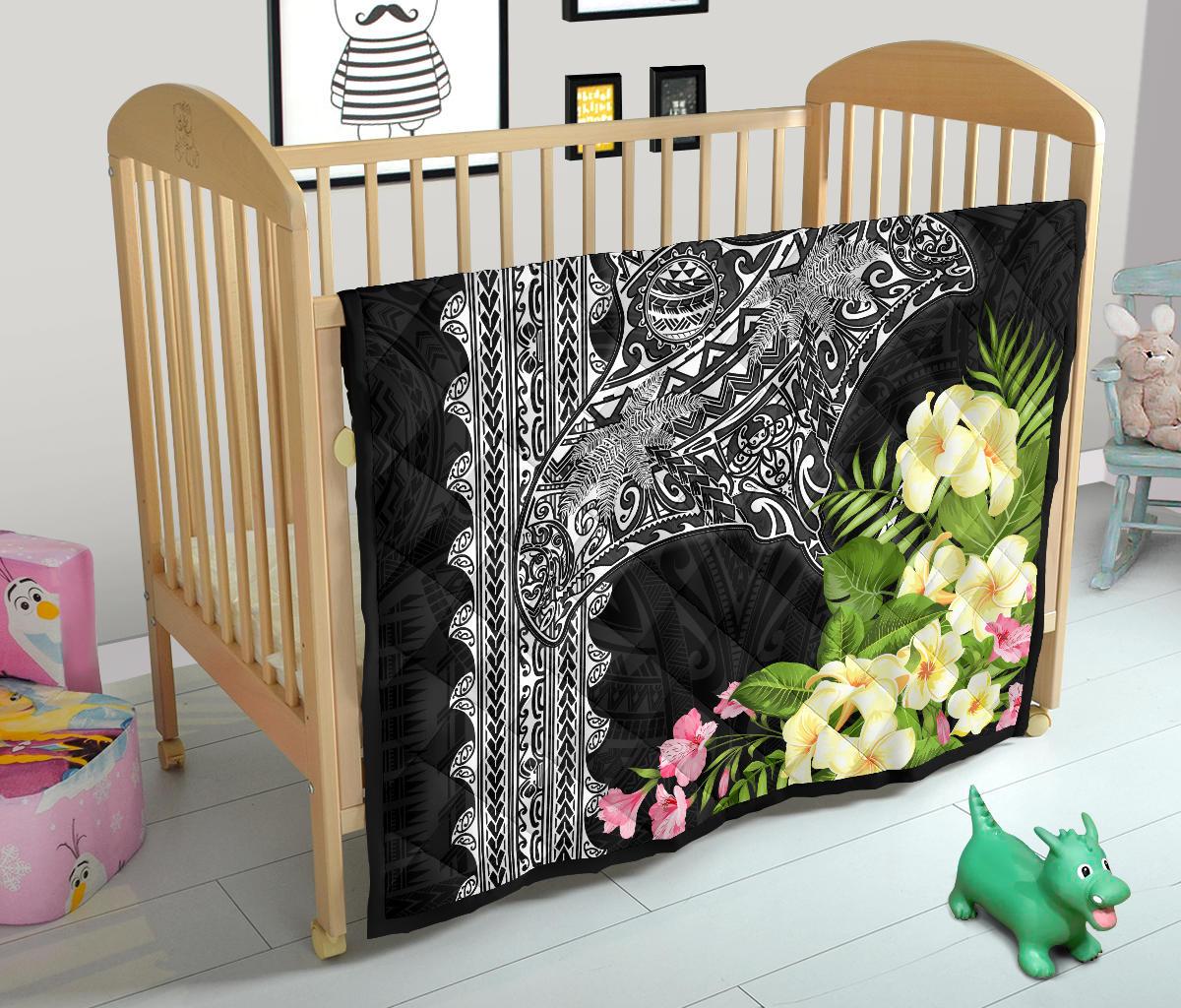 Hawaii Premium Quilt - Mantaray With Hibiscus Flowers - Polynesian Pride