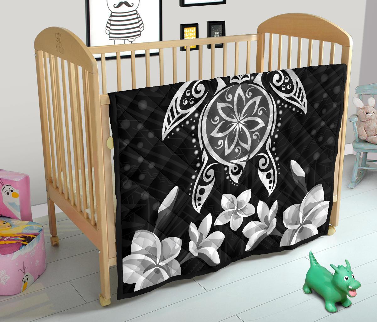 Hawaiian Silver Turtle Plumeria Quilt - Polynesian Pride