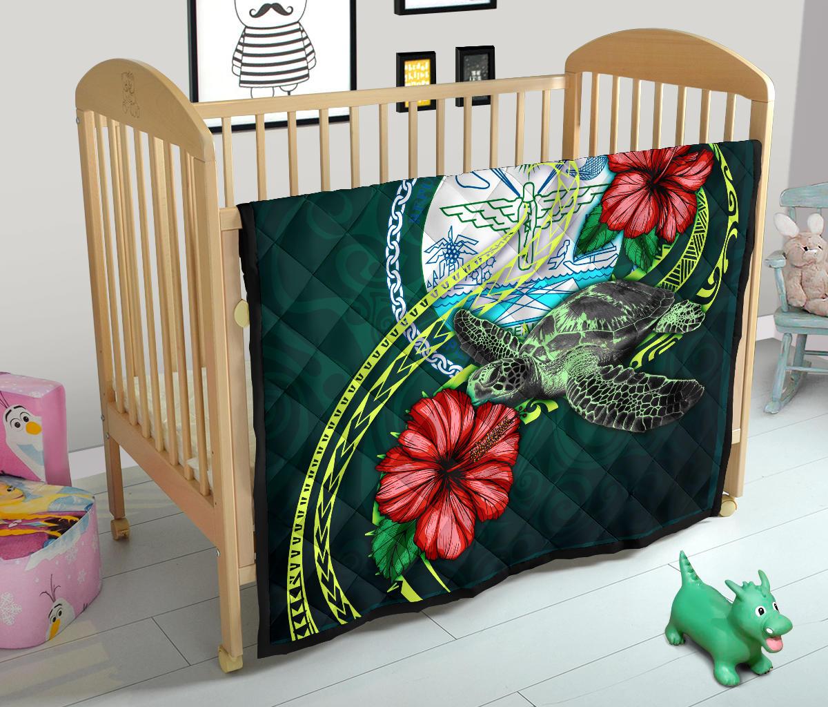 Marshall Polynesian Premium Quilt - Green Turtle Hibiscus - Polynesian Pride