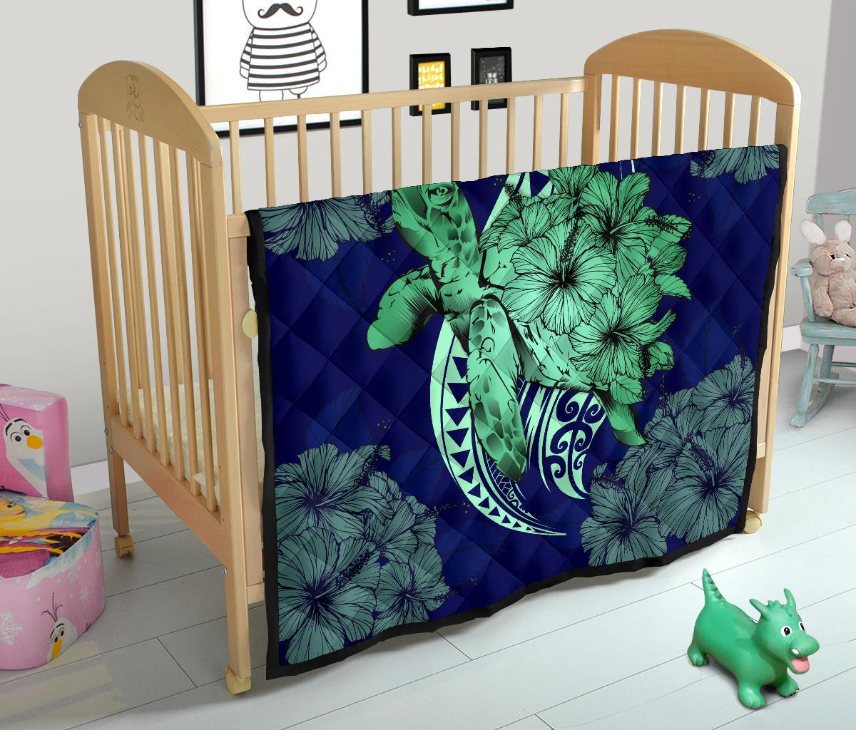 Hawaii Polynesian Turtle Hibiscus Premium Quilt - Green - Polynesian Pride
