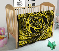 Hawaiian Kanaka Honu Hibiscus Tornando Yellow Polynesian Premium Quilt - Polynesian Pride