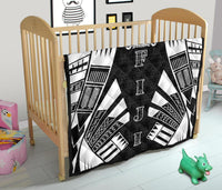 Fiji Premium Quilt - Fiji Coat Of Arms Polynesian White Tattoo (Black) - Polynesian Pride
