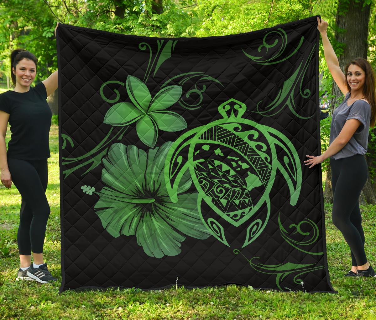 Hawaii Turtle Hibiscus Premium Quilt Green Green - Polynesian Pride