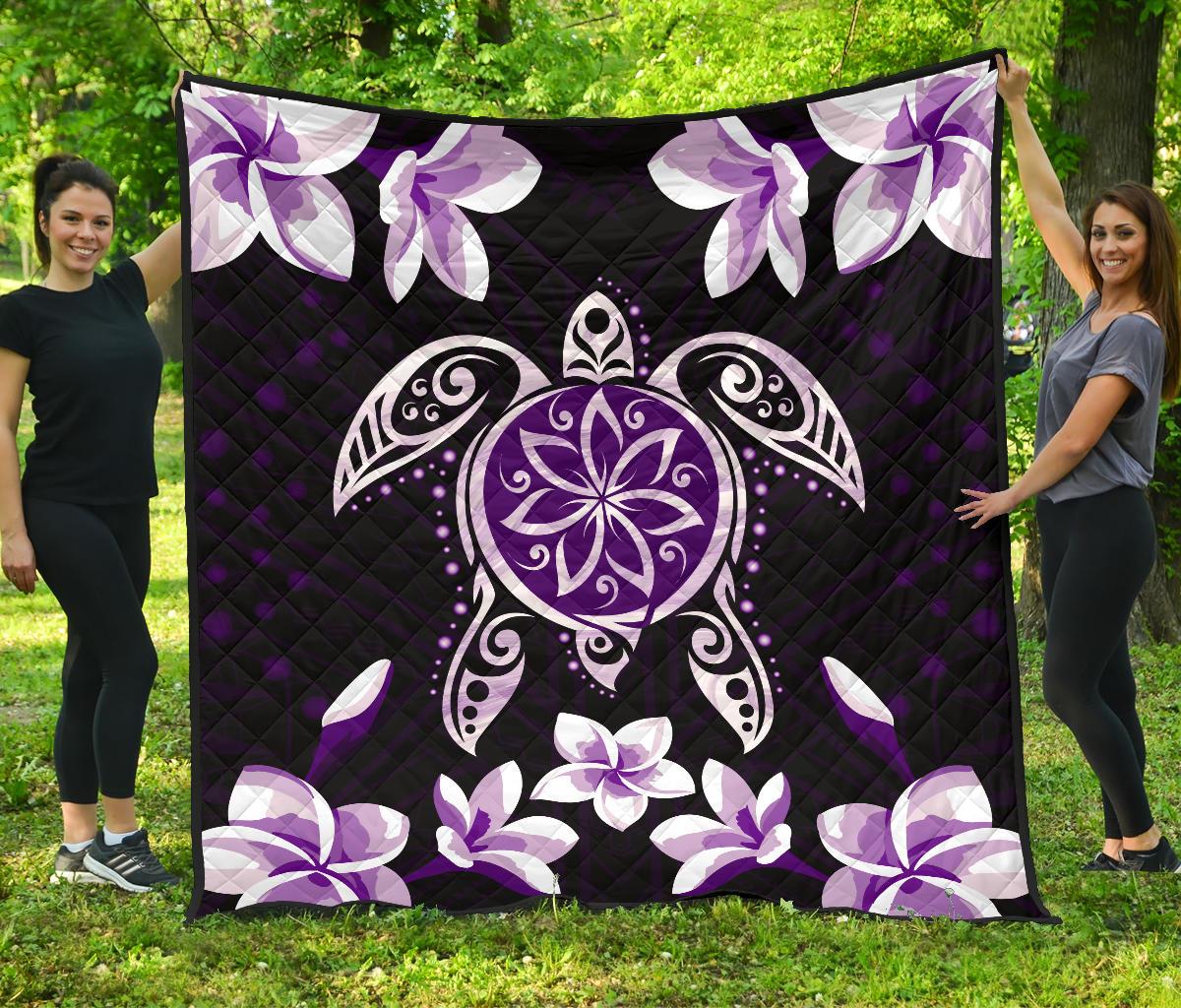 Hawaiian Violet Turtle Plumeria Quilt Black - Polynesian Pride