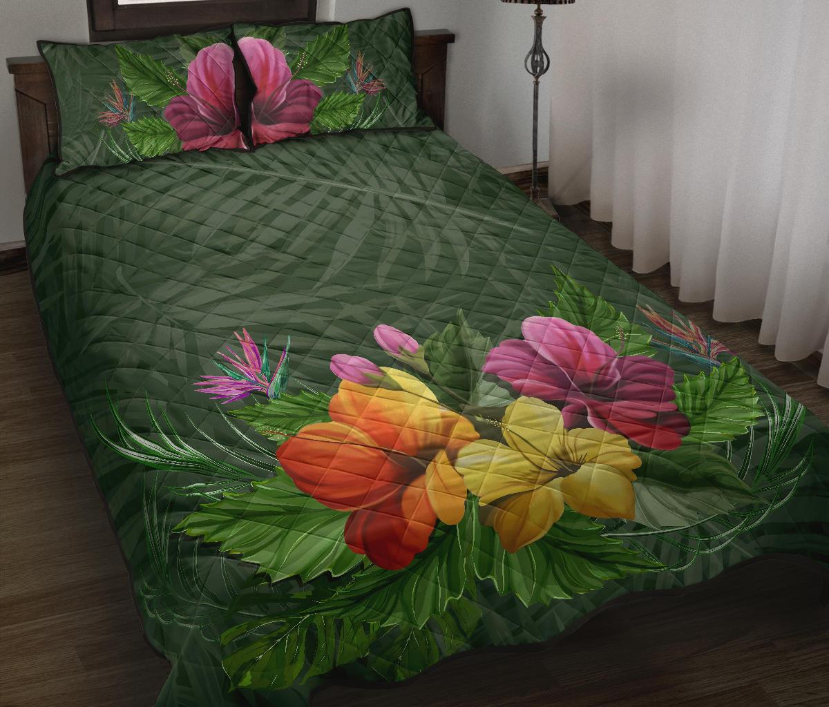 Colorful Hibiscus Quilt Bed Set - Polynesian Pride