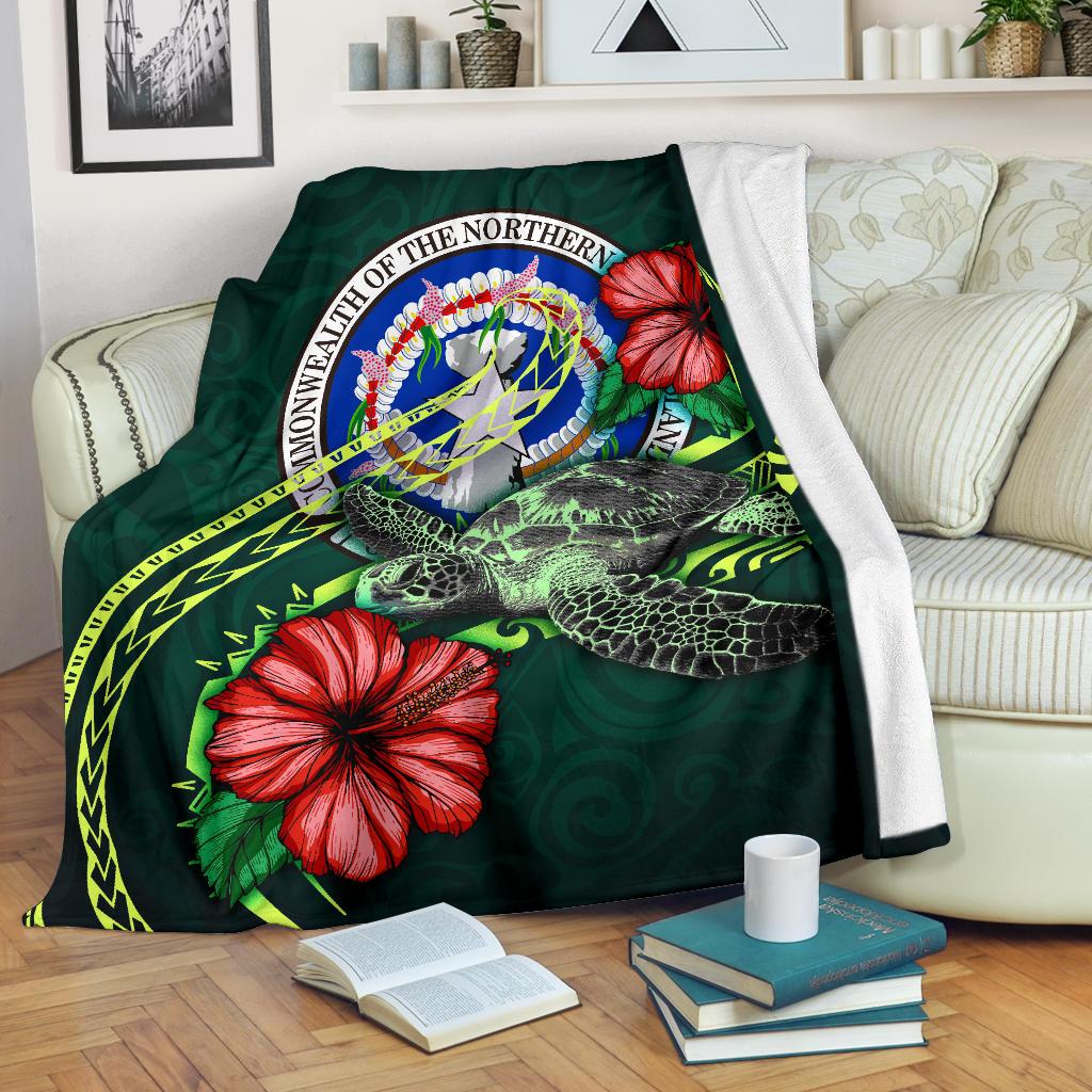 Northern Mariana Islands Polynesian Premium Blanket - Green Turtle Hibiscus White - Polynesian Pride