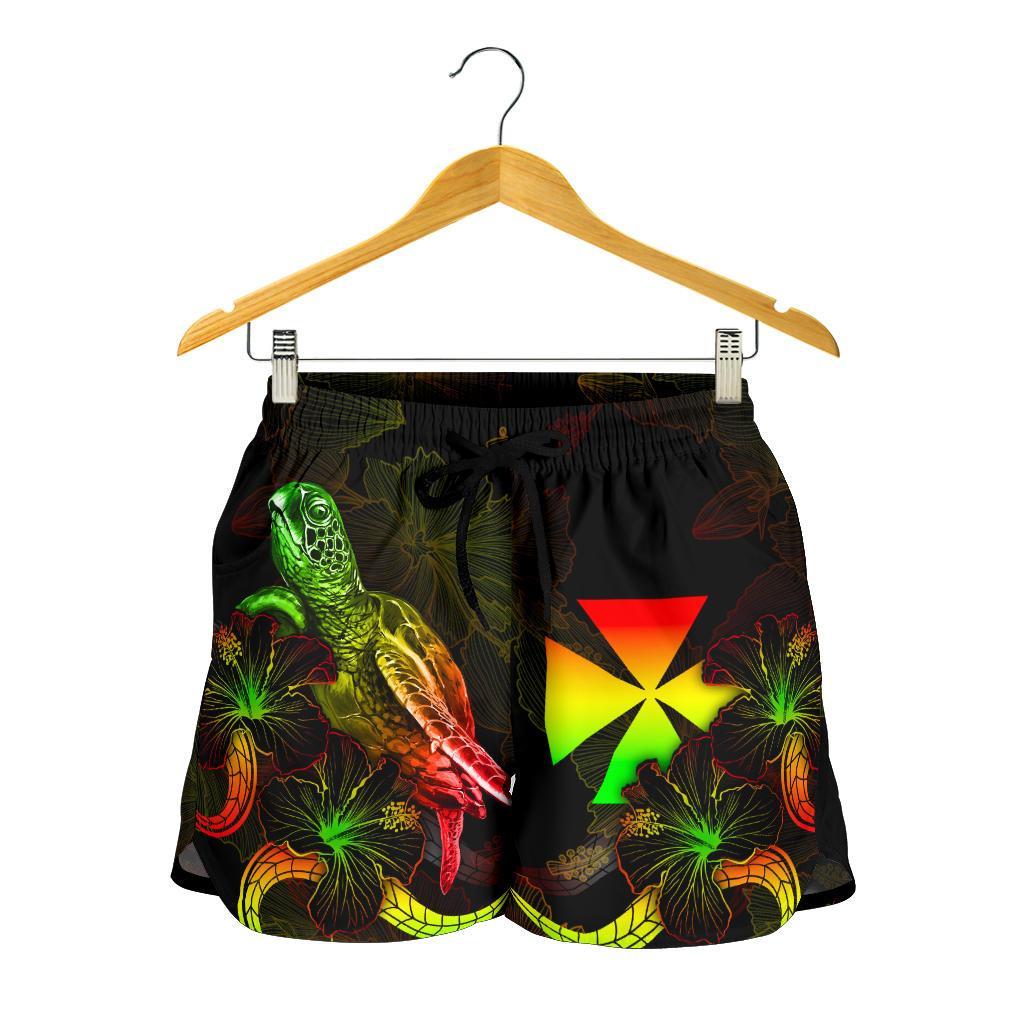 Wallis and Futuna Polynesian Women's Shorts - Turtle With Blooming Hibiscus Reggae - Polynesian Pride