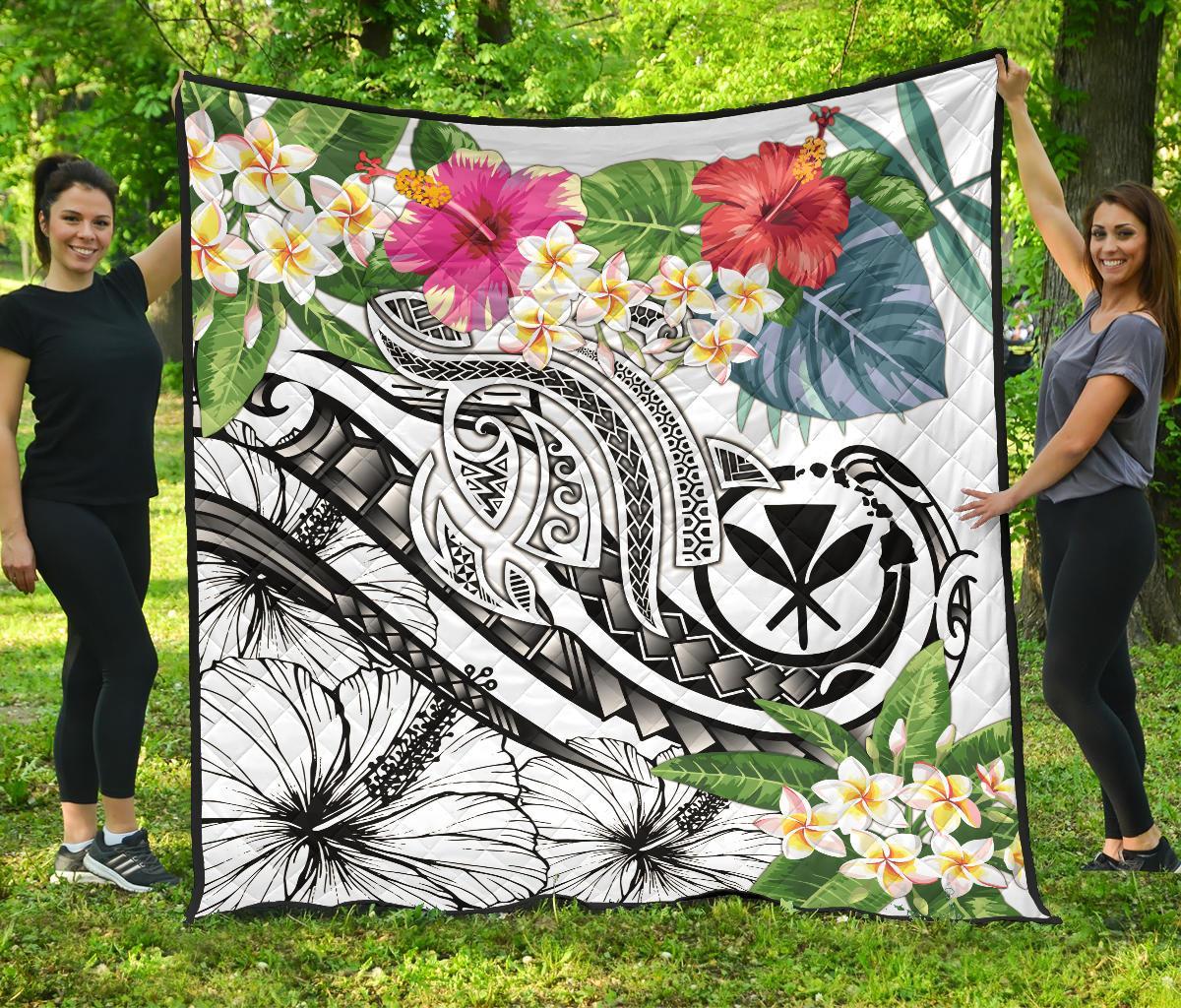 Polynesian Hawaii Kanaka Maoli Premium Quilt - Summer Plumeria (White) - Polynesian Pride