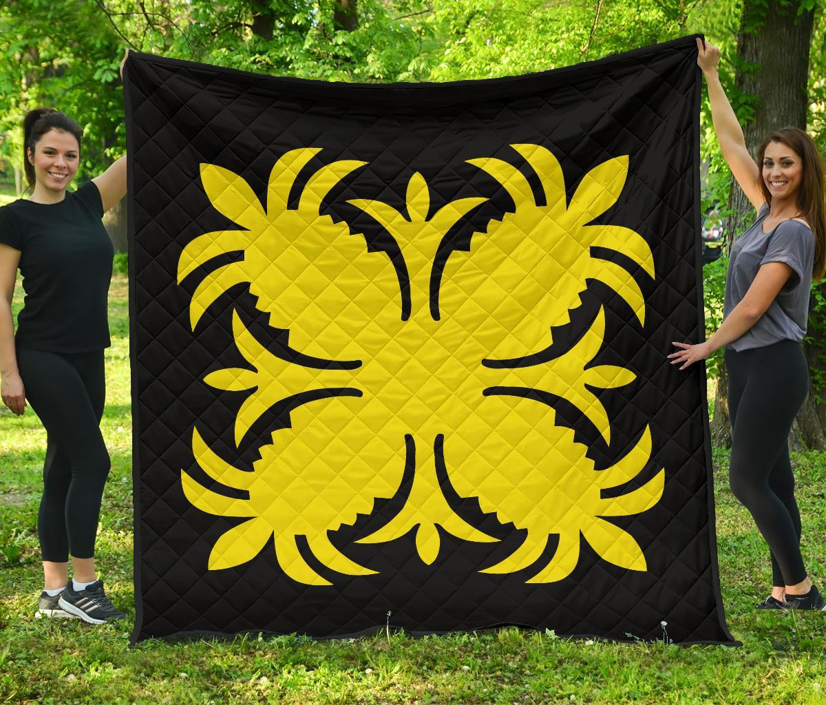 Hawaiian Premium Quilt Royal Pattern - Black And Yellow - A2 Style Yellow - Polynesian Pride