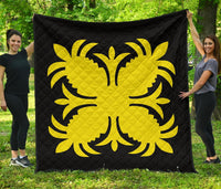 Hawaiian Premium Quilt Royal Pattern - Black And Yellow - A2 Style Yellow - Polynesian Pride