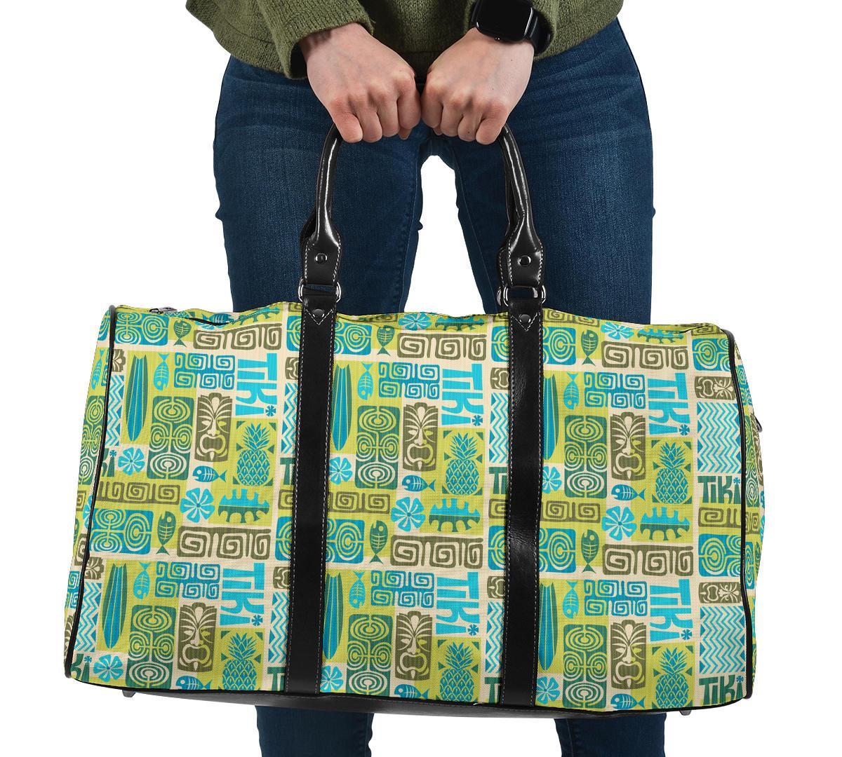 Hawaii Seamless Exotic Tiki Pattern Hawaii Travel Bag Travel Bag One size Black - Polynesian Pride