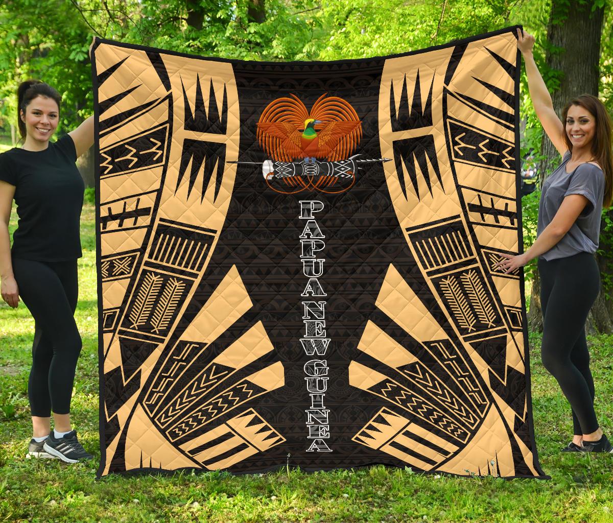 Papua New Guinea Premium Quilt - Papua New Guinea Coat Of Arsms Polynesian Gold Tattoo Gold - Polynesian Pride