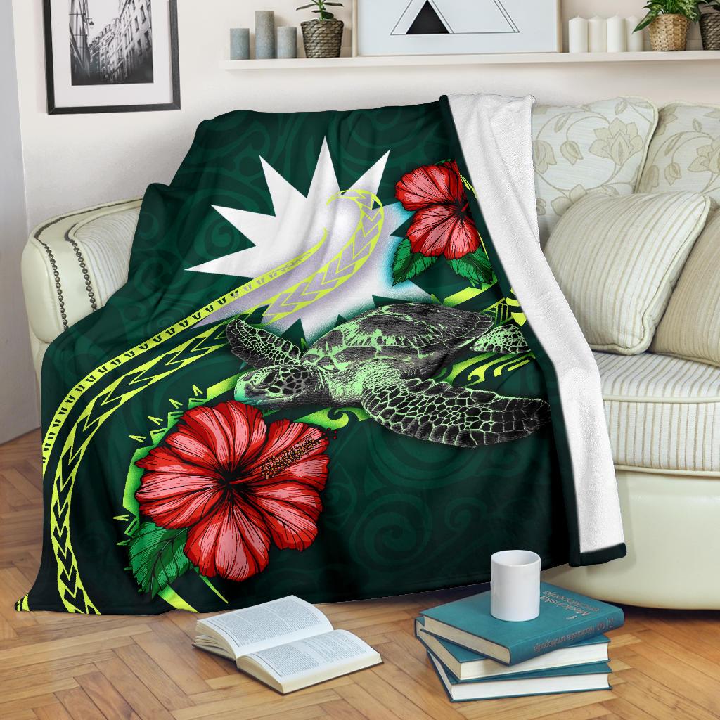 Nauru Polynesian Premium Blanket - Green Turtle Hibiscus White - Polynesian Pride