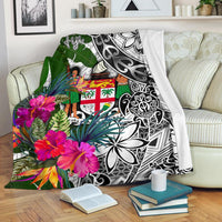 Fiji Premium Blanket White - Turtle Plumeria Banana Leaf Crest - Polynesian Pride
