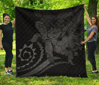 Hawaii Turtle Hibiscus Polynesian Vintage Premium Quilt - Gray Gray - Polynesian Pride