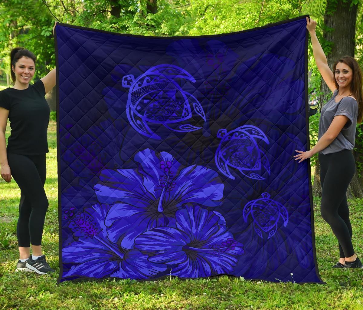 Hawaiian Map Turtle Hibiscus Vintage Polynesian Premium Quilt Blue Blue - Polynesian Pride