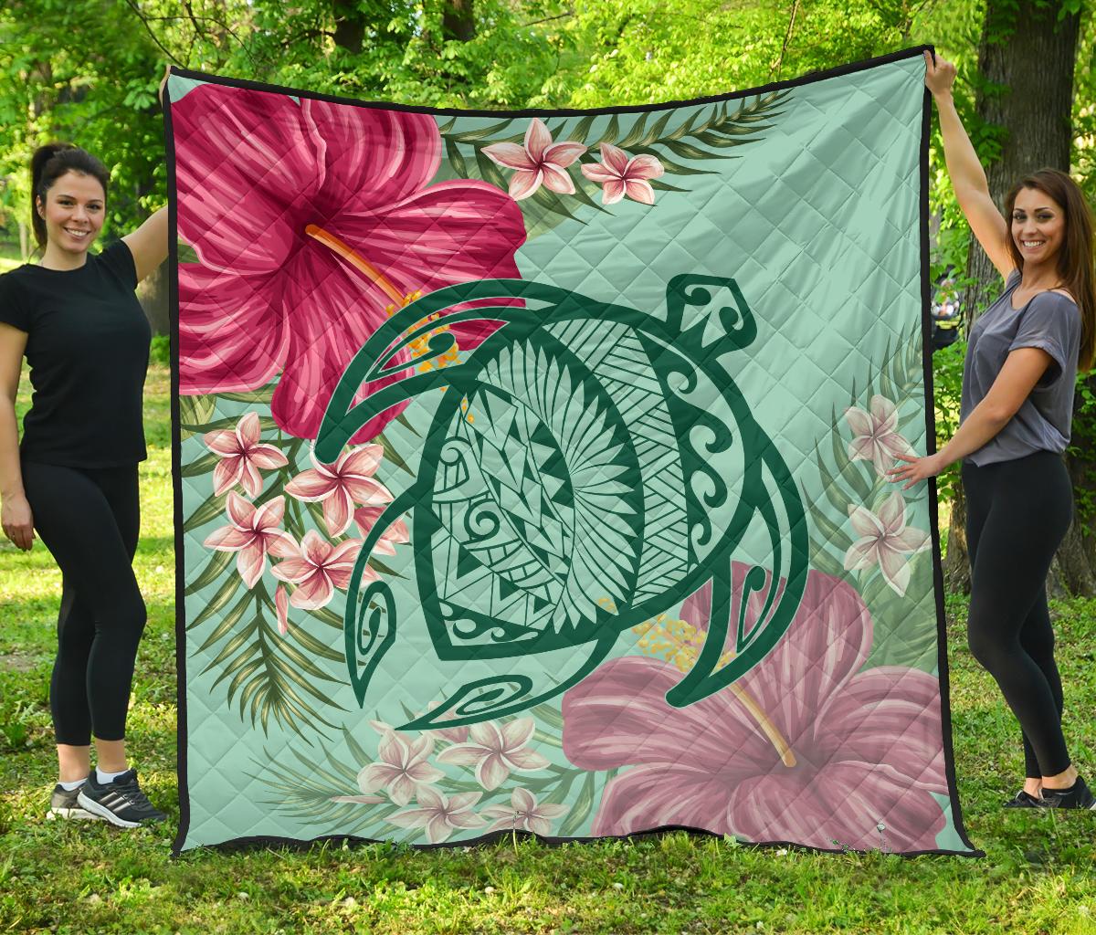 Hawaii Turtle Hibiscus Plumeria Premium Quilt - Hug Style Turquoise - Polynesian Pride