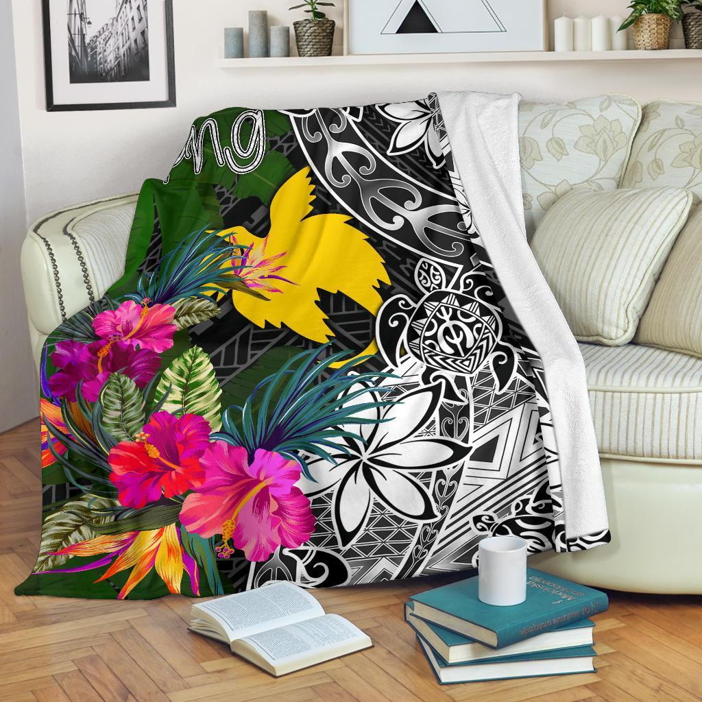 Papua New Guinea Premium Blanket - Turtle Plumeria Banana Leaf White - Polynesian Pride