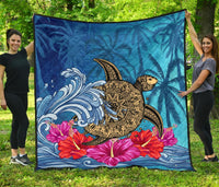 Hawaii Sea Turtle Hibiscus Coconut Tree Premium Quilt Blue - Polynesian Pride