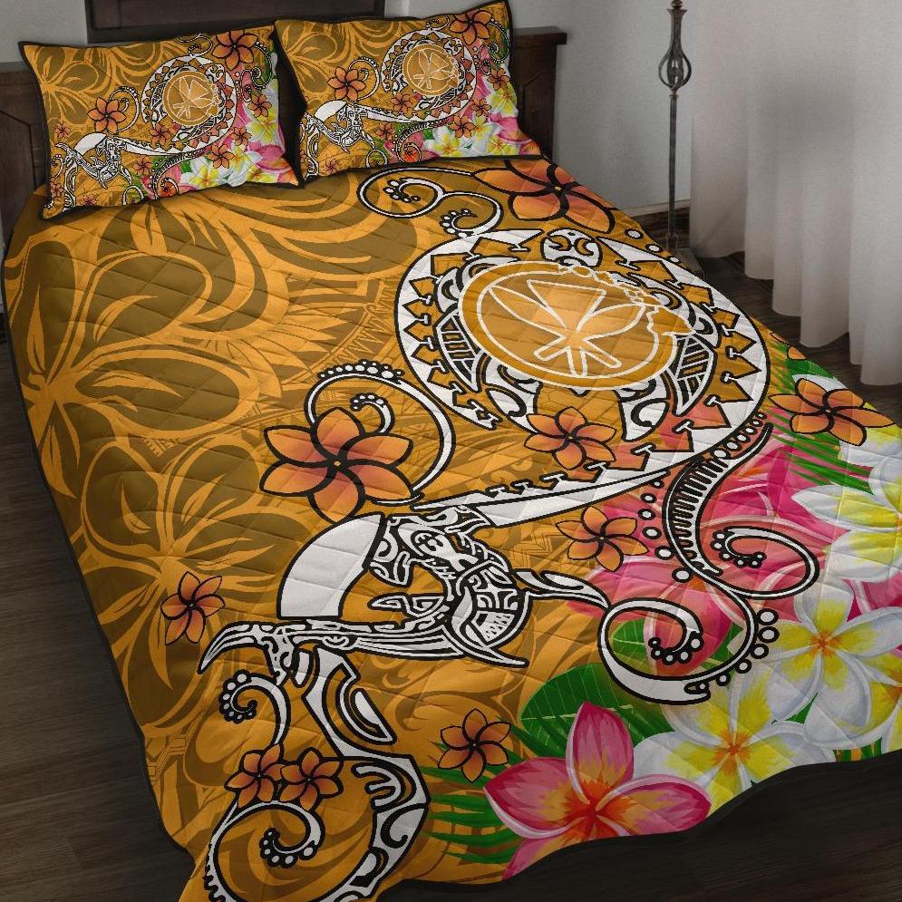 Hawaii Quilt Bed Set - Turtle Plumeria Polynesian Tattoo Gold Color Gold - Polynesian Pride