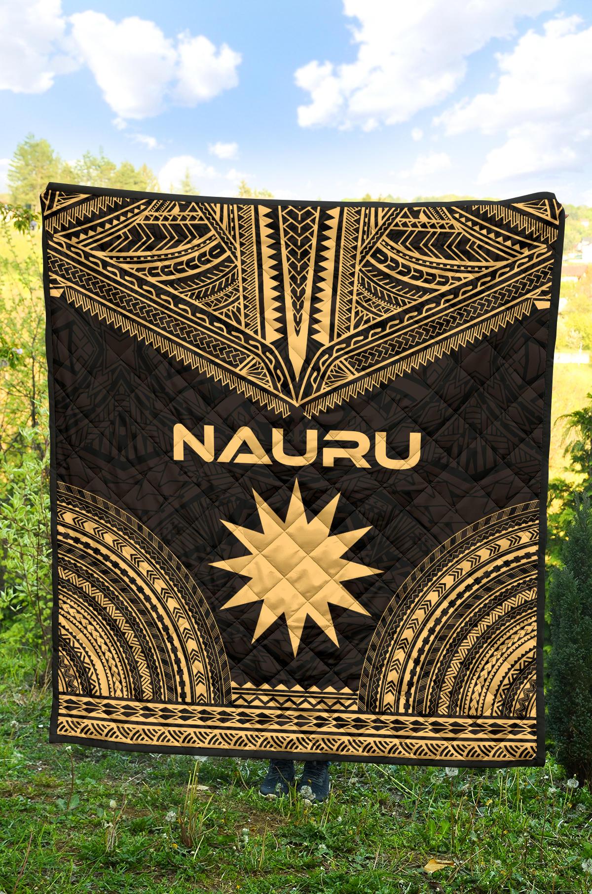 Nauru Premium Quilt - Nauru Flag Polynesian Chief Gold Version - Polynesian Pride