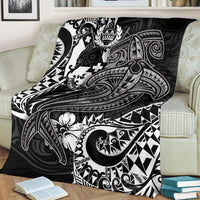 Tonga Premium Blanket - White Shark Polynesian Tattoo - Polynesian Pride