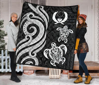 Pohnpei Premium Quilt - White Tentacle Turtle - Polynesian Pride