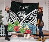 FSM Premium Quilt - FSM Coat of Arms & Polynesian Tropical Flowers White - Polynesian Pride