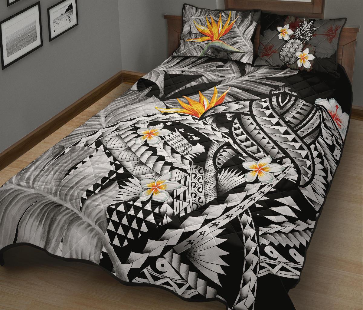 Kanaka Maoli (Hawaiian) Quilt Bed Set, Polynesian Pineapple Banana Leaves Turtle Tattoo Gray - Polynesian Pride