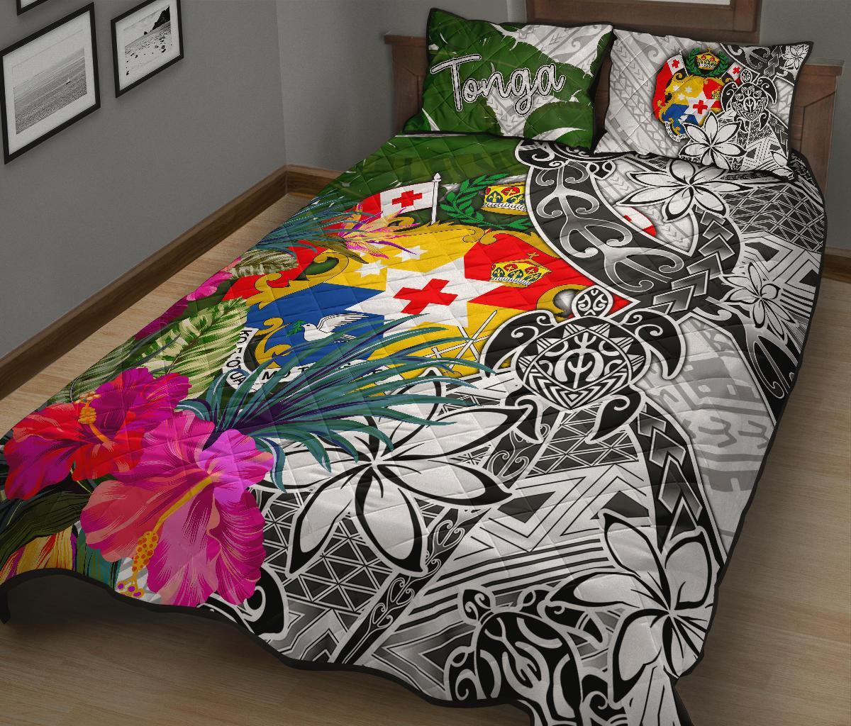 Tonga Quilt Bed Set White - Turtle Plumeria Banana Leaf - Polynesian Pride