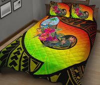 Guam Quilt Bed Set - Polynesian Hook And Hibiscus (Raggae) - Polynesian Pride