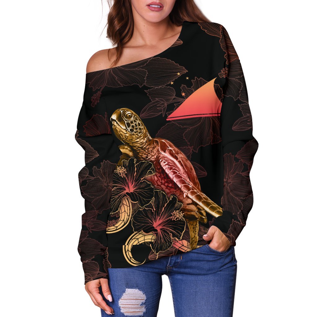 Tokelau Polynesian Women's Off Shoulder Sweater - Turtle With Blooming Hibiscus Gold - Polynesian Pride